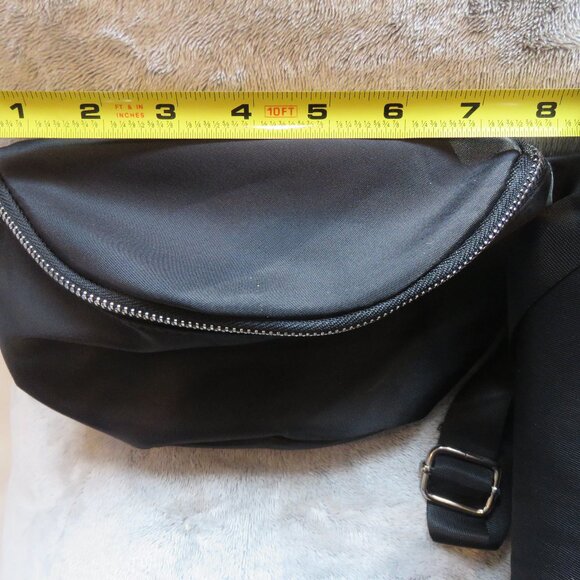 Wild Fable Black 1/2 Moon Shape Zip Top Adjustable Fanny Pack Belt Shoulder Bag - Picture 9 of 16